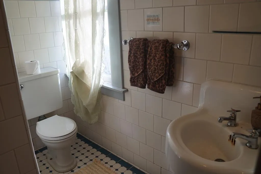 Manoa Valley Inn Honolulu 3*,  United States