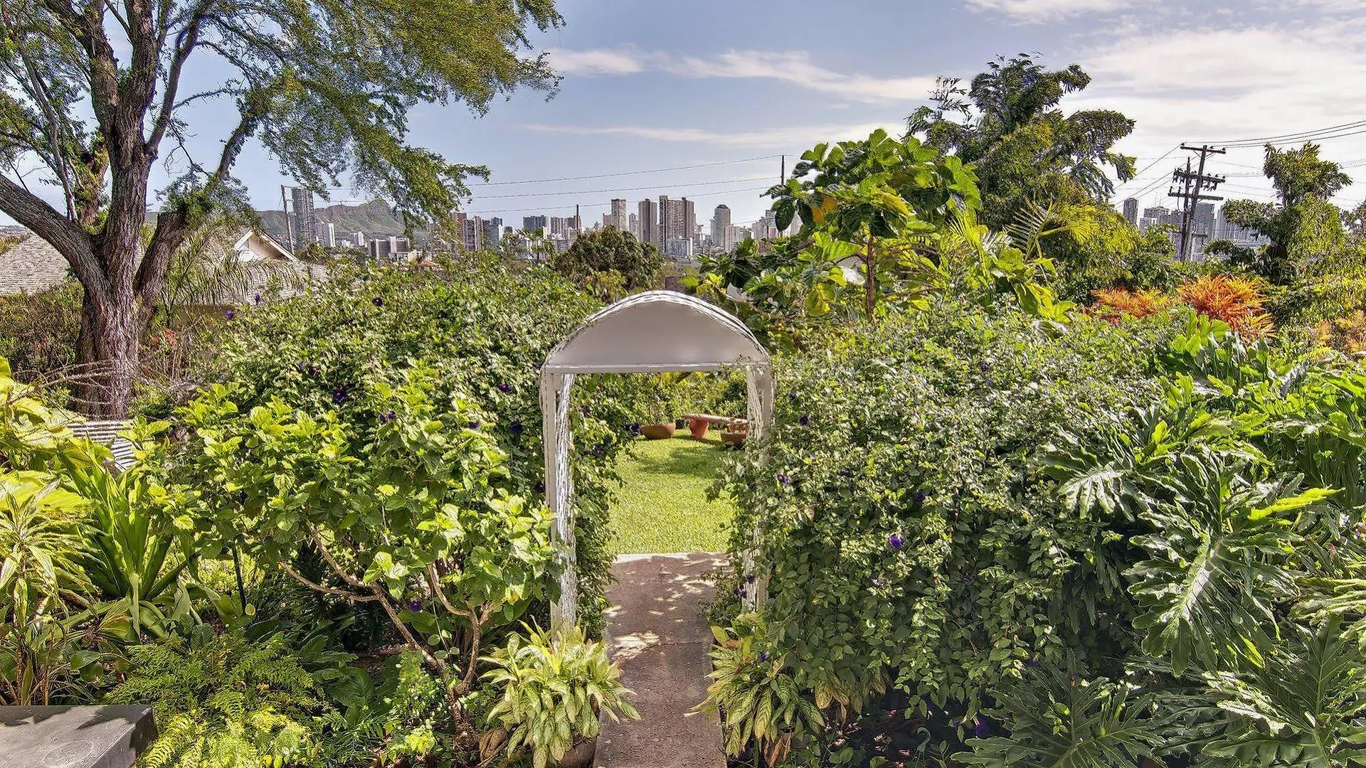 Manoa Valley Inn Honolulu 3*,  United States