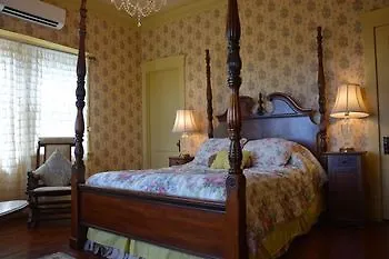 Manoa Valley Inn Honolulu 3*,  United States