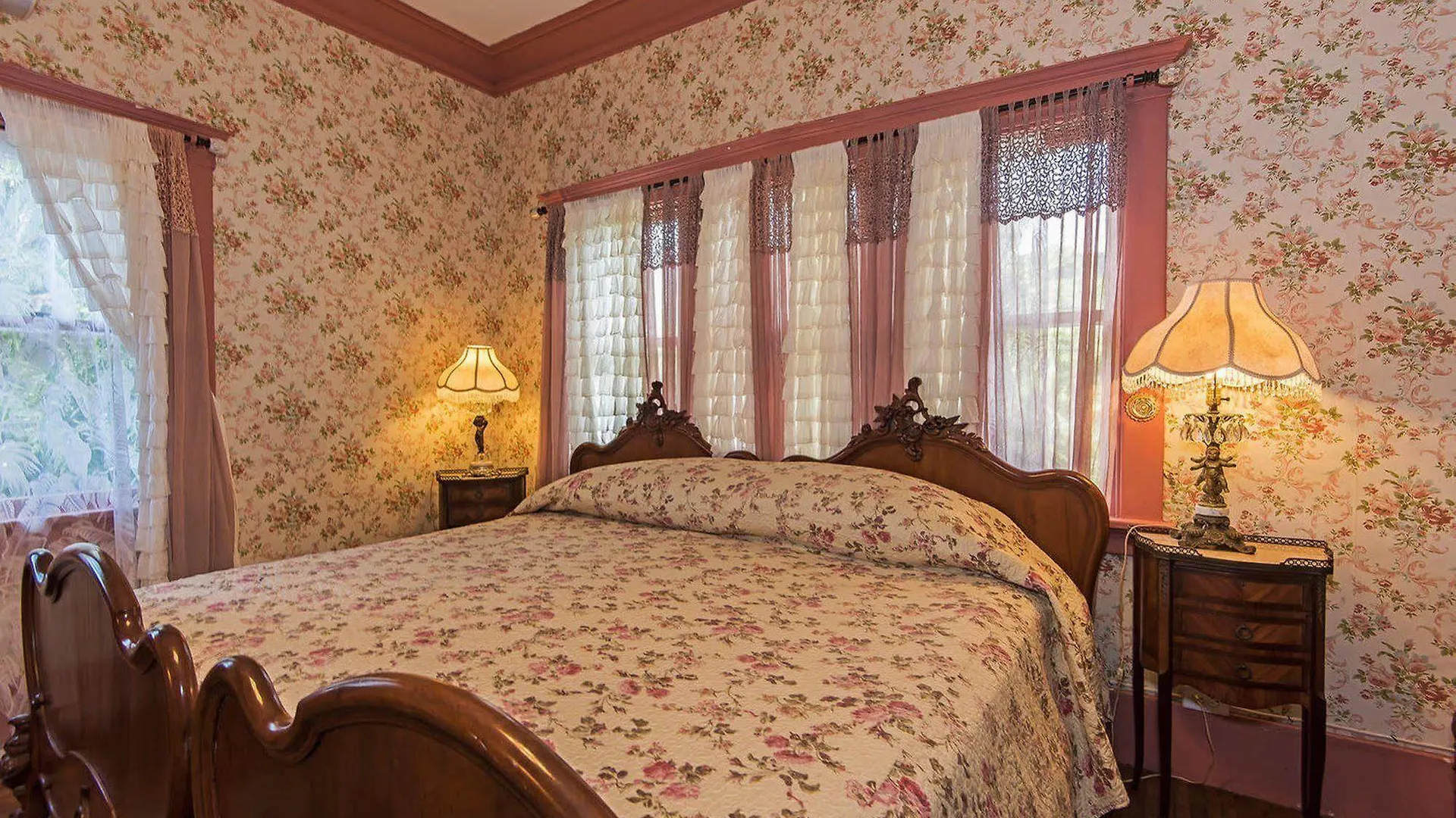 Bed & Breakfast Manoa Valley Inn Honolulu